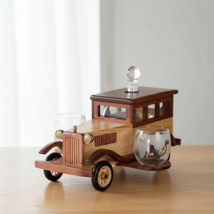 Decantador De Whisky Licor Botella Y 2 Vasos Auto Cachila Único