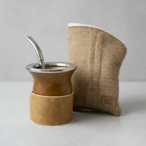 Mate con vuelo Bombillon recto pico loro cincelado