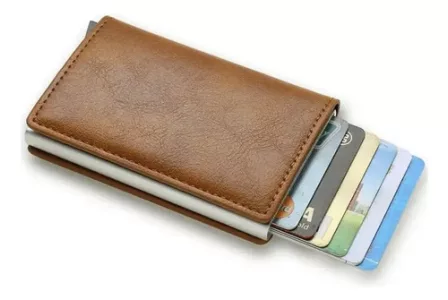 Tarjetero Antirrobo Smart Wallet En Varios Colores. Color: Marrón Claro, Diseño De Tela Lisa Liso