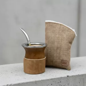 Mate con vuelo Bombillon pico loro aplique